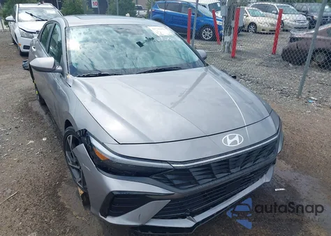 2025 Hyundai Elantra Sel Convenience z USA, uszkodzony, nr VIN KMHLS4DG7SU948165